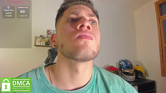 SebastianMaximoff  online show from May 20, 7:31 pm