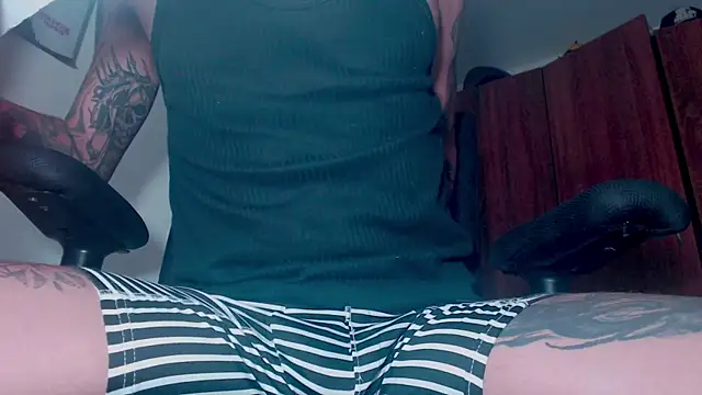 theskateboy online show from June 11, 8:12 am