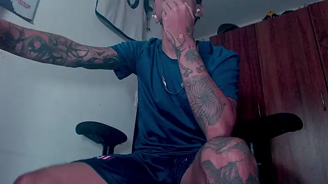 theskateboy online show from June 12, 8:23 am