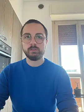 ItalianAlex online show from May 12, 8:01 am
