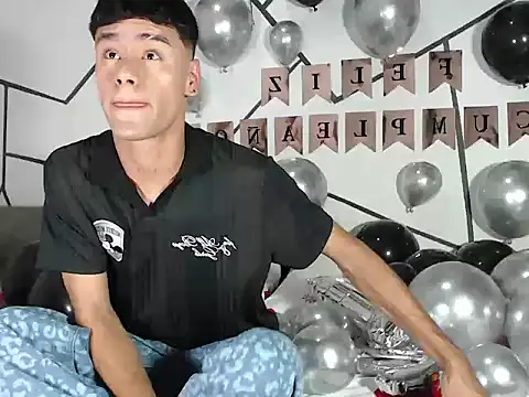 cooper shiro online show from August 4, 5:39 pm