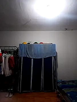 thom 1 online show from July 7, 2:44 am