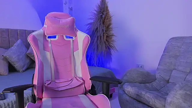 Adrian Prime  online show from May 21, 7:18 pm