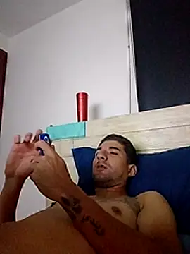 Camilo696903 online show from June 1, 10:37 am