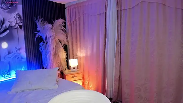 AngelDoll 1 online show from August 1, 11:48 pm