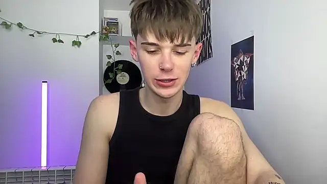 YourMilkyGuy online show from May 11, 4:04 pm