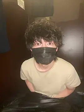 --ha-ru-- online show from May 5, 7:36 pm