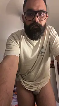 beerboy2222 online show from May 29, 6:18 pm