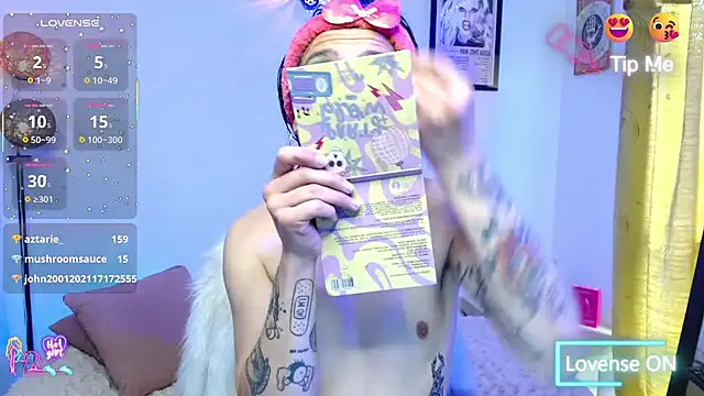 DanniHotBoy02 online show from May 17, 6:15 pm