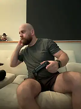 themountainbearmx online show from June 24, 11:51 pm