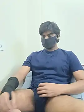 notanerd22 online show from May 13, 3:53 pm