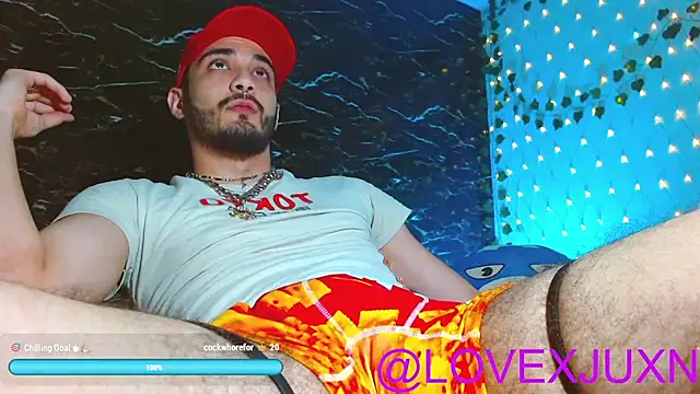 LovexJuxn8 online show from June 12, 10:07 pm