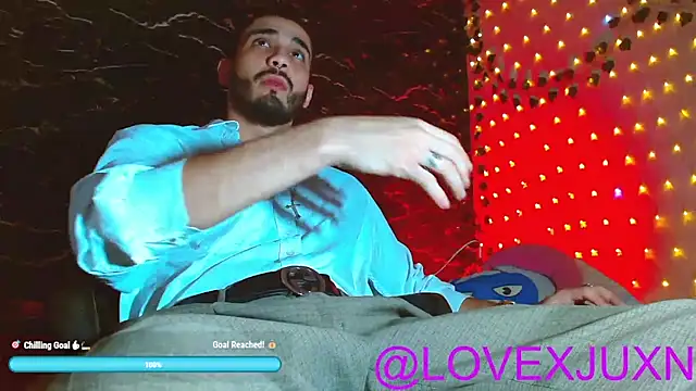 LovexJuxn8 online show from May 26, 3:02 am