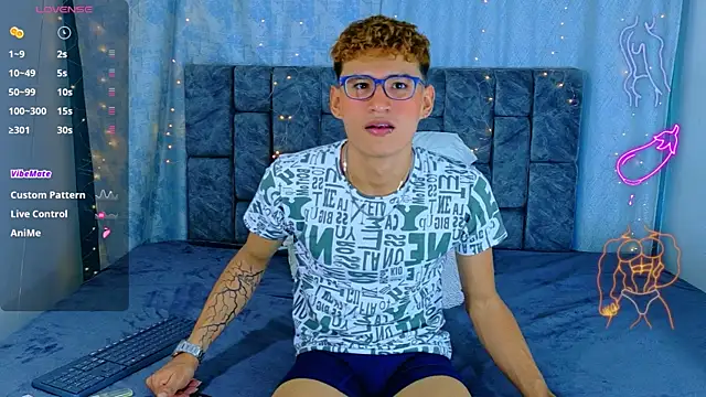 NicolasTorrez online show from May 21, 3:13 am