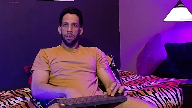 Karim mansur online show from July 29, 1:10 pm