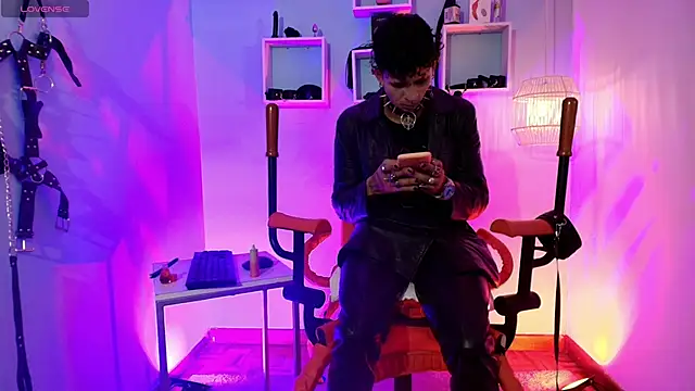 Maximoking26 online show from June 12, 3:38 am