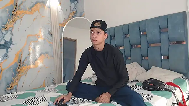 GOLD BOYS online show from April 20, 1:24 pm