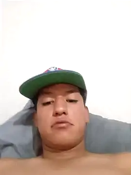 JoniXxX  online show from May 17, 9:33 pm