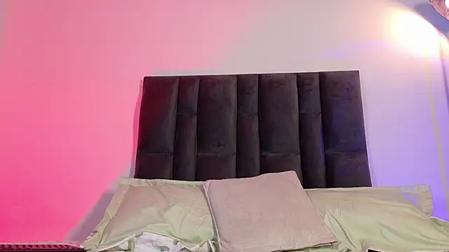 lui x dust online show from May 21, 3:24 am