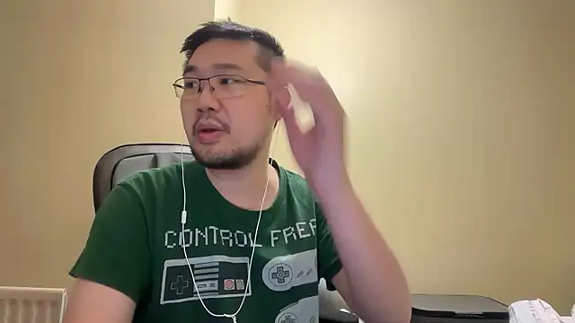 jasonryu2025 online show from May 17, 9:55 pm