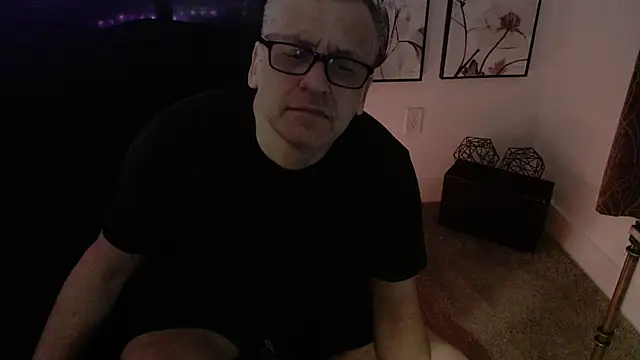 BlameItOnJunior online show from August 6, 1:44 am