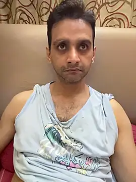 online4u08 online show from August 1, 9:47 pm