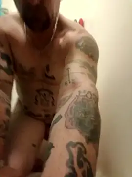 scottjay80 online show from May 5, 8:20 pm