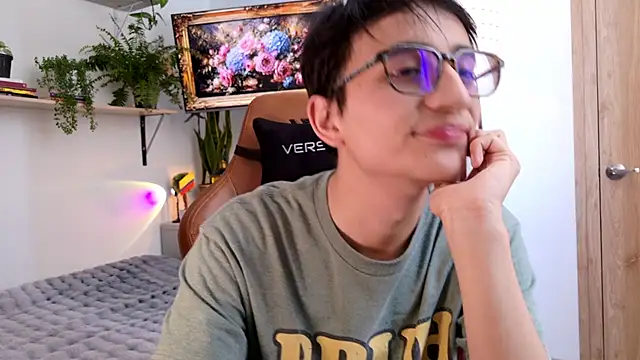 Sr evann online show from July 31, 6:39 pm