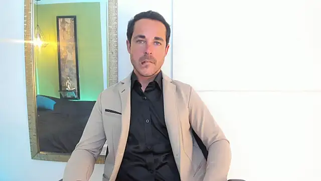 Adams Sanz online show from July 22, 7:28 pm