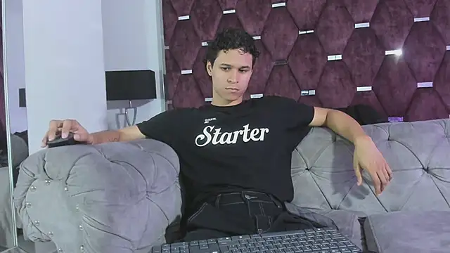 TonyBenedetti online show from June 30, 9:27 pm