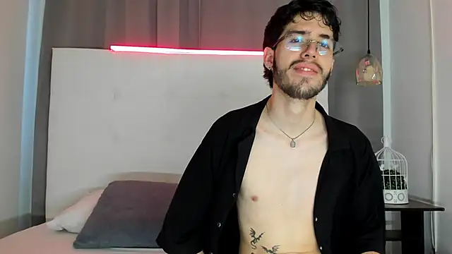 Jason 23   online show from May 13, 7:33 pm