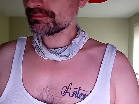 Viciouzz1 online show from May 29, 11:59 pm