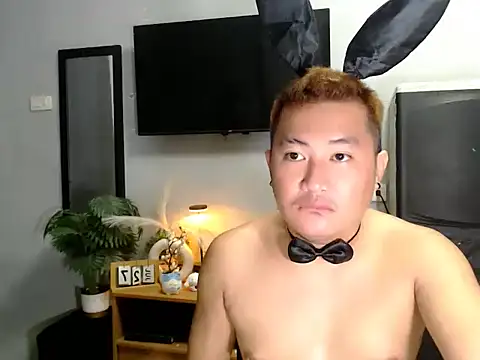 Bigdaddybear888 online show from July 27, 6:26 pm