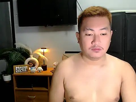 Bigdaddybear888 online show from July 25, 2:25 pm