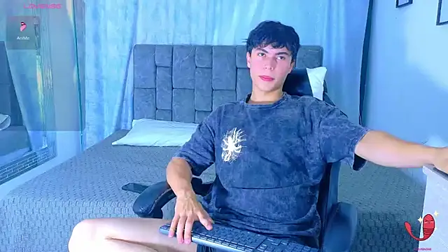 Dantekent online show from May 10, 2:51 pm