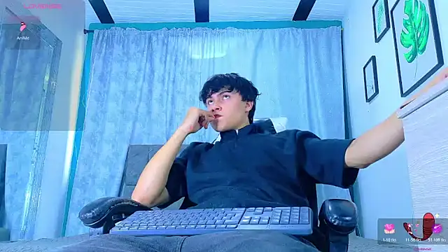 Dantekent online show from May 3, 1:58 pm