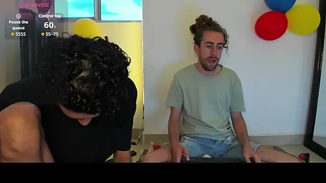 Jean And PaulXL online show from June 20, 11:21 pm