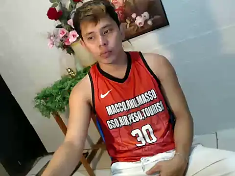 Baby Maxxx online show from May 11, 6:27 pm