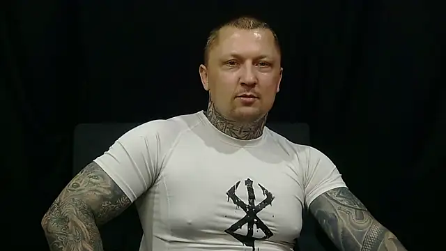 devilWithTats online show from May 23, 7:58 am