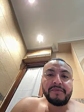 alexandeerr1986 online show from July 28, 3:21 pm