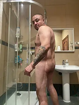 alexandeerr1986 online show from April 20, 6:10 pm