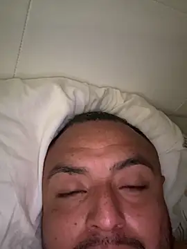 alexandeerr1986 online show from May 16, 11:41 am