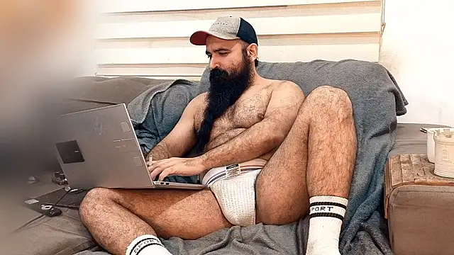 Barba Negra Fumador online show from June 23, 4:06 am