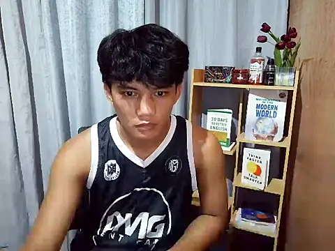 marksurelyhard online show from May 20, 10:44 am