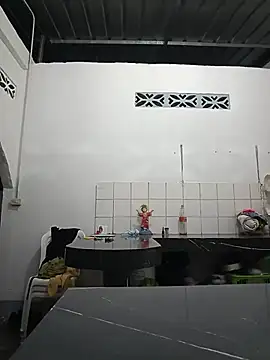 ElJohan5 online show from May 22, 5:56 am