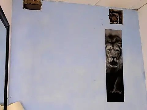 tyler bell  online show from May 16, 10:36 am
