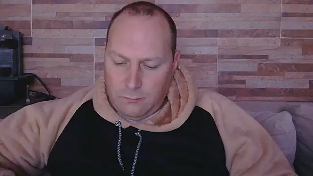 lustonfan online show from May 21, 11:48 am