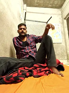 akshat234556 online show from April 8, 2:37 pm