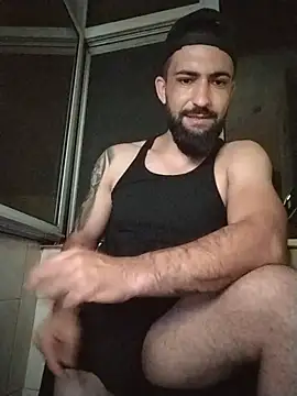 Tommy Porn  online show from May 26, 10:28 pm