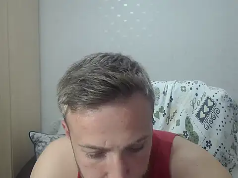 BlondEagleMuscle online show from April 29, 8:04 pm